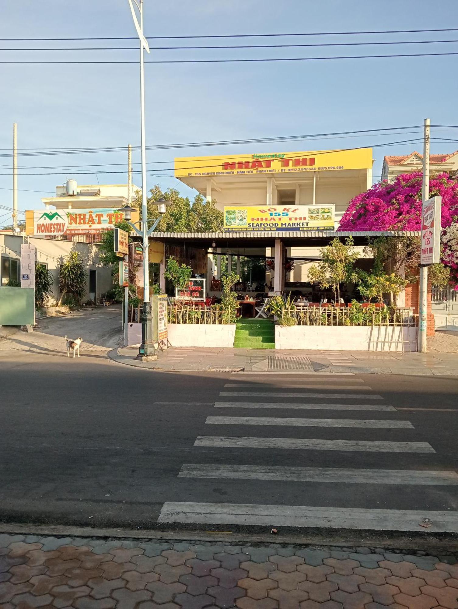 Homestay Nhat Thi Муйне Экстерьер фото